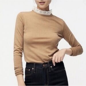 J.Crew Tippi Sweater With Lace Collar Detail Women’s Size Medium Small
